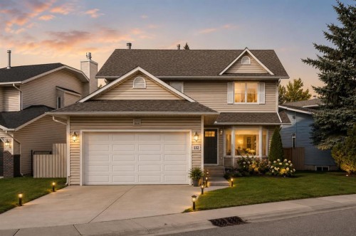132 Scenic Cove Circle Nw, Calgary, AB - Outdoor With Facade