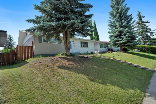 10315 8 Street Sw, Calgary, AB - Outdoor