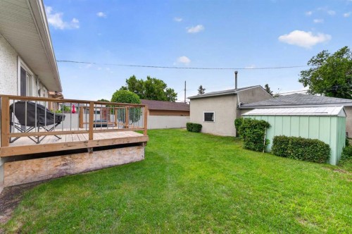 7435 25 Street Se, Calgary, AB 