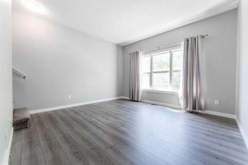 349-130 New Brighton Way Se, Calgary, AB - Indoor Photo Showing Other Room