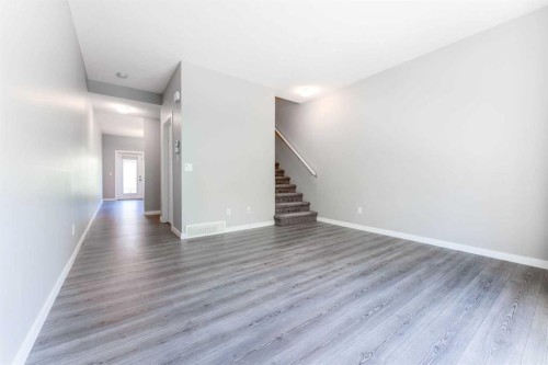 349-130 New Brighton Way Se, Calgary, AB - Indoor Photo Showing Other Room