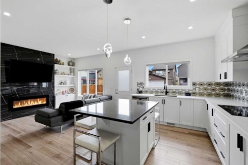 160 Homestead Grove Ne, Calgary, AB - Indoor Photo Showing Kitchen With Upgraded Kitchen