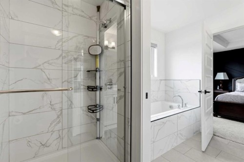 160 Homestead Grove Ne, Calgary, AB - Indoor Photo Showing Bathroom