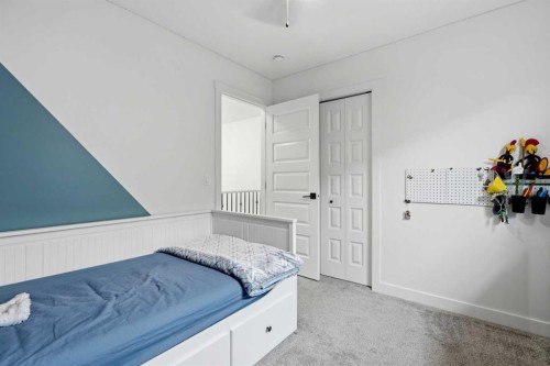 160 Homestead Grove Ne, Calgary, AB - Indoor Photo Showing Bedroom