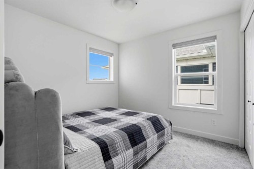 160 Homestead Grove Ne, Calgary, AB - Indoor Photo Showing Bedroom