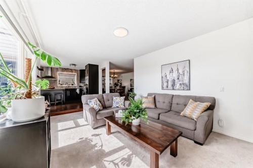 15 Hawkcliff Way Nw, Calgary, AB 