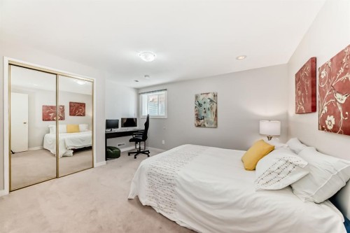 15 Hawkcliff Way Nw, Calgary, AB 