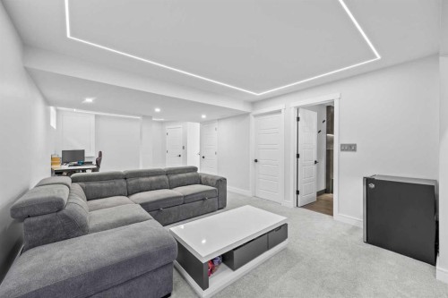 101 Bridlewood Street, Calgary, AB - Indoor