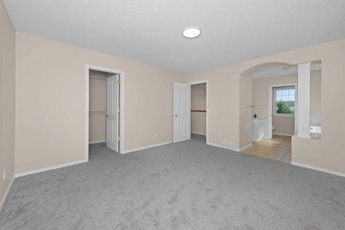 642 Citadel Drive Nw, Calgary, AB - Indoor