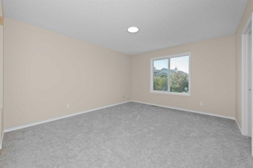 642 Citadel Drive Nw, Calgary, AB - Indoor Photo Showing Other Room