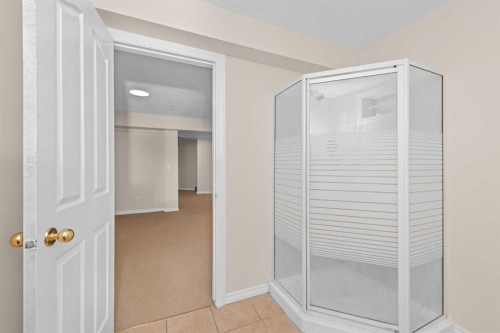 642 Citadel Drive Nw, Calgary, AB - Indoor