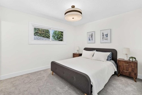 4139 Bowlen Street, Calgary, AB - Indoor Photo Showing Bedroom