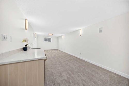 4139 Bowlen Street, Calgary, AB - Indoor