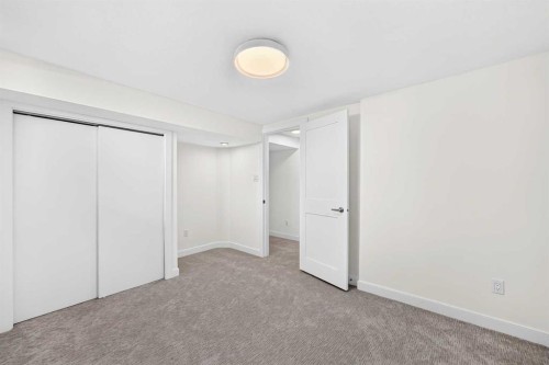 4139 Bowlen Street, Calgary, AB - Indoor Photo Showing Other Room