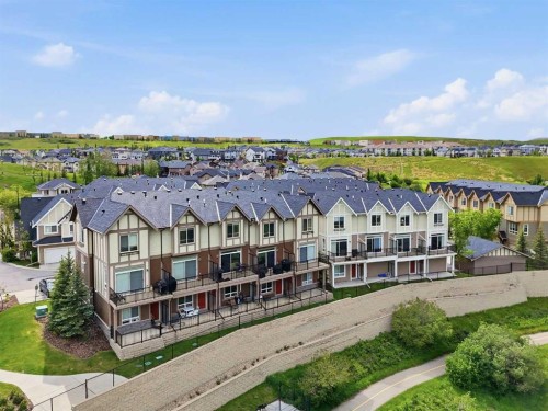 41 Sherwood Lane Nw, Calgary, AB 