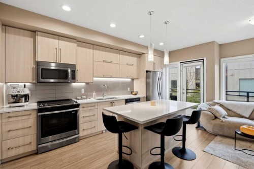 2-71 34 Avenue Sw, Calgary, AB 
