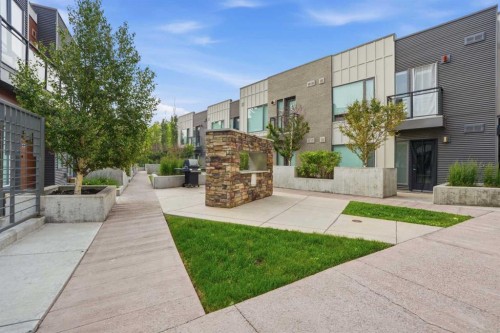 2-71 34 Avenue Sw, Calgary, AB 