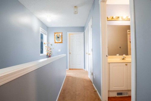 37 Martha'S Haven Manor Ne, Calgary, AB 