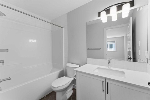 3081 Key Drive Sw, Airdrie, AB - Indoor Photo Showing Bathroom