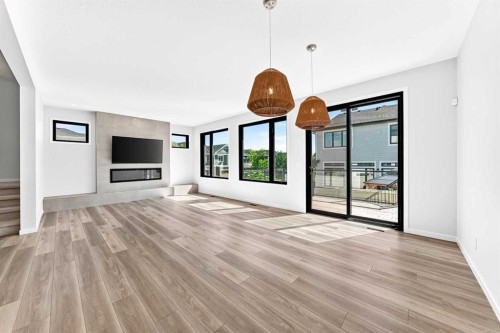 8 West Grove Link Sw, Calgary, AB 