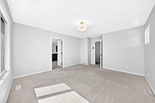 8 West Grove Link Sw, Calgary, AB 