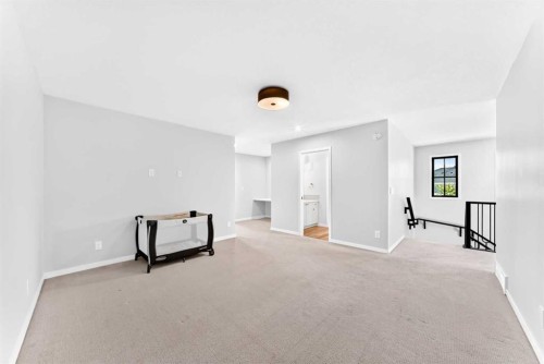 8 West Grove Link Sw, Calgary, AB 