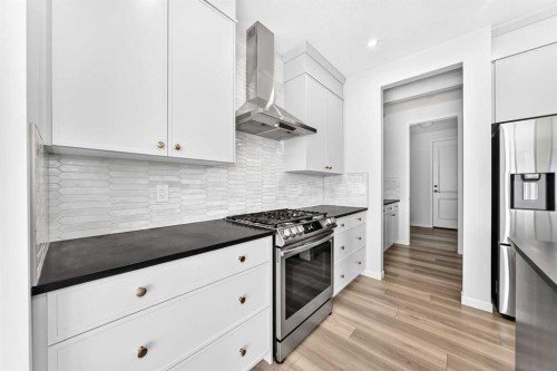 8 West Grove Link Sw, Calgary, AB 