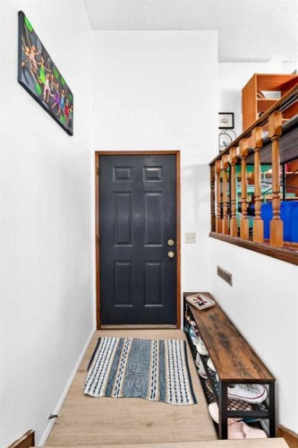 111 Bermondsey Way Nw, Calgary, AB 