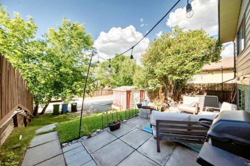 111 Bermondsey Way Nw, Calgary, AB 