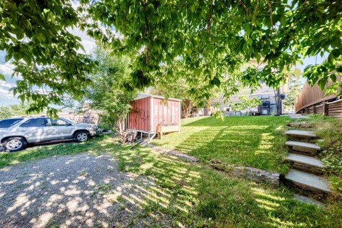 111 Bermondsey Way Nw, Calgary, AB 