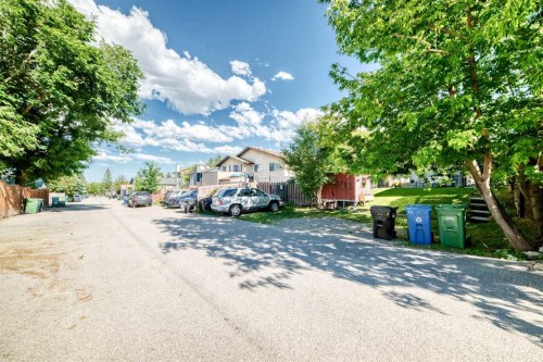 111 Bermondsey Way Nw, Calgary, AB 