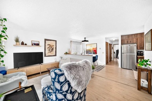 111 Bermondsey Way Nw, Calgary, AB 