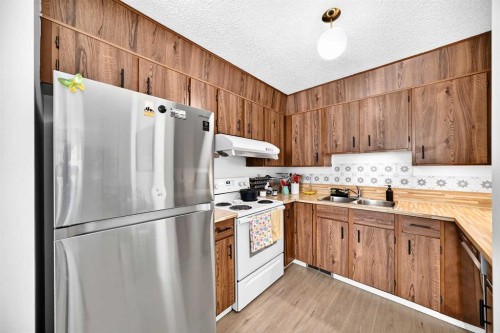 111 Bermondsey Way Nw, Calgary, AB 