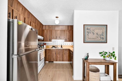 111 Bermondsey Way Nw, Calgary, AB 