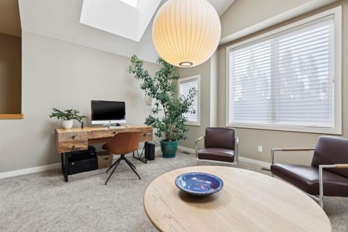 92 Discovery Ridge Circle Sw, Calgary, AB - Indoor Photo Showing Office