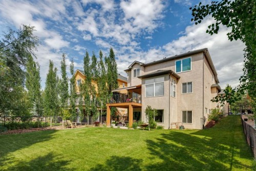 92 Discovery Ridge Circle Sw, Calgary, AB - Outdoor