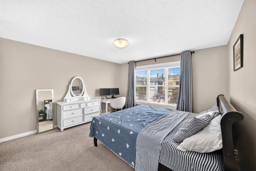 68 Sage Valley Drive Nw, Calgary, AB - Indoor Photo Showing Bedroom