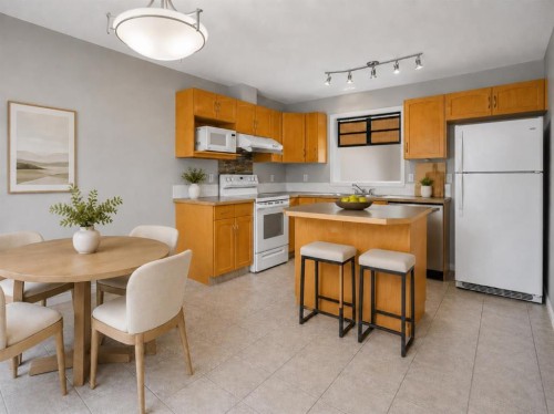 159 Hidden Creek Cove Nw, Calgary, AB 