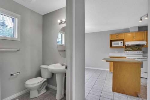 159 Hidden Creek Cove Nw, Calgary, AB 