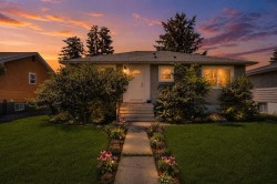 1917 22 Avenue NW Calgary, AB T2M 1R8