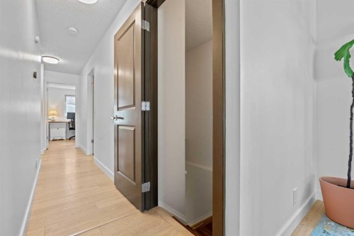 19 Riverbirch Road Se, Calgary, AB 