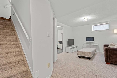 19 Riverbirch Road Se, Calgary, AB 