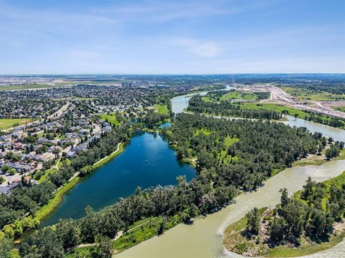 19 Riverbirch Road Se, Calgary, AB 
