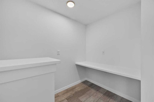 405-81 Midtown Boulevard Sw, Airdrie, AB - Indoor Photo Showing Other Room