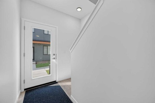 405-81 Midtown Boulevard Sw, Airdrie, AB - Indoor Photo Showing Other Room