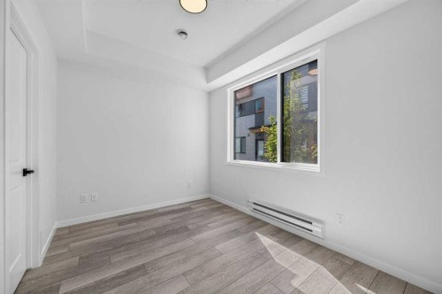405-81 Midtown Boulevard Sw, Airdrie, AB - Indoor Photo Showing Other Room