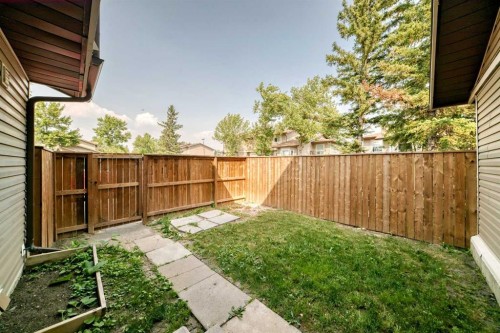 11 Falshire Terrace Ne, Calgary, AB - Outdoor