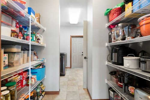 183 Sunset Close, Cochrane, AB 