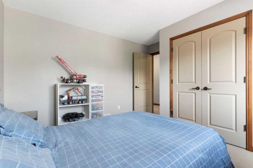 183 Sunset Close, Cochrane, AB 