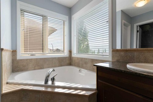 183 Sunset Close, Cochrane, AB 